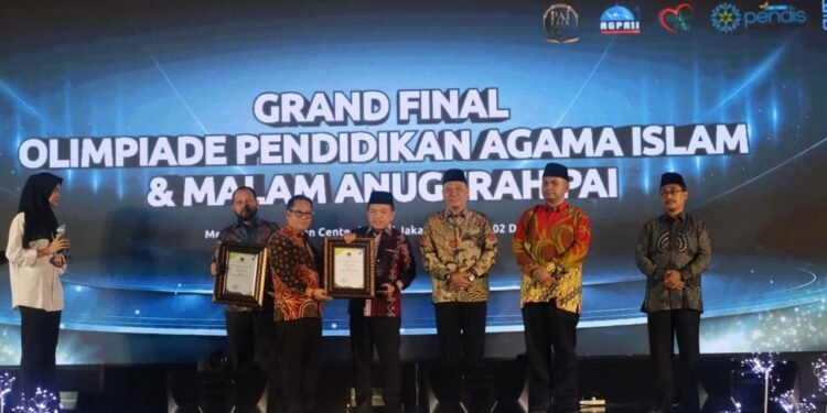 Masuk 4 Besar Nasional, Jambi Terima Anugerah Tanda Cinta PAI 2025 dari Kemenag