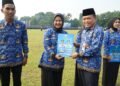 Di Momen HUT KORPRI Ke-54, Gubernur Al Haris Serahkan 6.438 SK ASN P3K