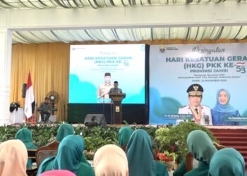 Sekda Sudirman Kukuhkan Hj. Hesti Haris sebagai Bunda Literasi Provinsi Jambi