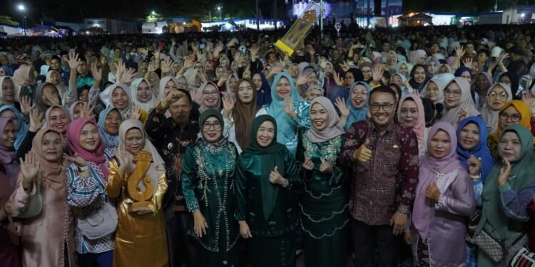 Hj. Hesnidar Haris: Jambore Kader PKK Kota Sungai Penuh Paling Meriah Se-Provinsi Jambi