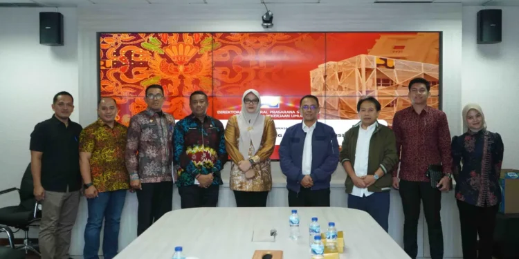 Bupati Tanjab Timur Audiensi dan Koordinasi dengan Kementerian PU Bahas Relokasi Pasar Mayang Mangurai