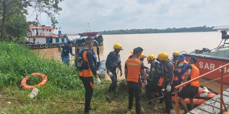 Wanita yang Terjun dari Jembatan Aurduri I Jambi Berhasil Ditemukan dalam keadaan Meninggal Dunia