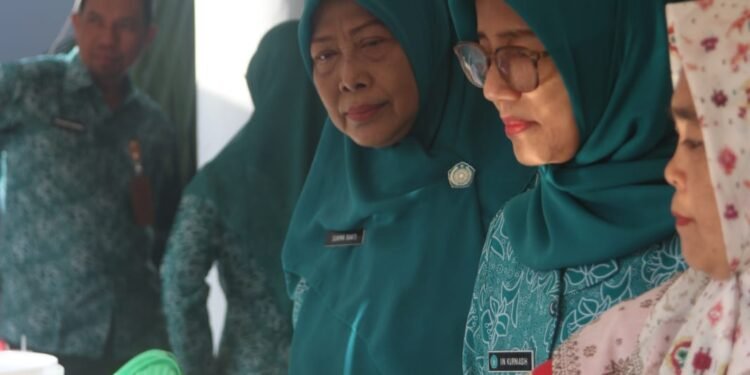 Jumat Berkah TP PKK Jambi, Sarapan Sehat Pagi Hari Bikin Warga Bahagia