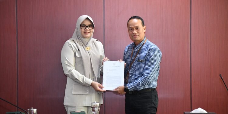 Temui Bappenas, Bupati Dillah Pertajam Rencana Hilirisasi Kelapa Dalam