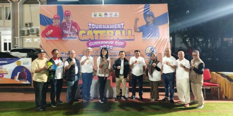 Wamen PU Saksikan Final Turnamen Gateball Gubernur Jambi Cup 2026 di Halaman Kantor PUPR Provinsi Jambi