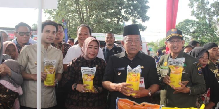 Buka Gerakan Pasar Murah Serentak, Wagub Sani Ajak Semua Pihak Tingkatkan Kolaborasi dan Sinergisitas Wujudkan Ketahanan Pangan Berkelanjutan