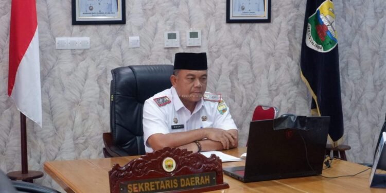 Sekretaris Daerah Kabupaten Muaro Jambi, Budhi Hartono, S.Sos., MT, secara resmi membuka program Sekolah Mengaji