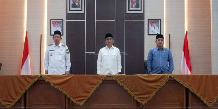 Bupati Muaro Jambi, Bambang Bayu Suseno, menerima kunjungan kerja anggota Komisi V DPR RI, H. A. Bakri HM, SE