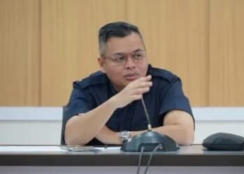 RDP dengan Bank Jambi, Ketua DPRD Kota Jambi, Kemas Faried Alfarelly, Tegaskan agar sstem layanan Bank Jambi kembali normal