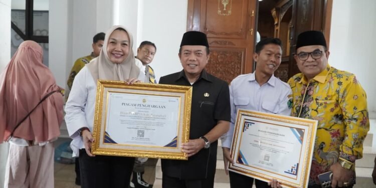 Gubernur Al Haris: Bonus Demografi Kependudukan Tantangan Keberlanjutan Pembangunan