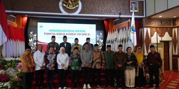 Sambut Kedatangan Komis VIII DPR RI, Gubernur Al Haris: Pemprov Jambi Dukung Biaya Kelancaran Haji Rp.40,7 Miliar