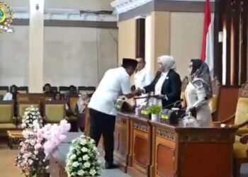 DPRD Tanjab Timur Gelar Rapat Paripurna Penyampaian Pendapat Akhir Fraksi terhadap LKPJ Bupati TA 2025