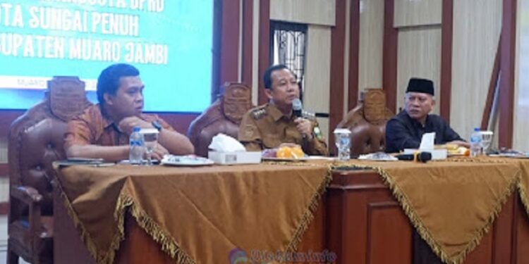 DPRD Muaro Jambi Jadi Rujukan, Aidi Hatta Paparkan Kunci Percepatan Pembangunan kepada DPRD Sungai Penuh
