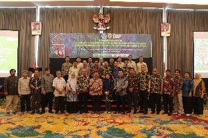 Susun Regulasi Mangrove, Bupati Tegaskan Saatnya Aksi Nyata Selamatkan Pesisir