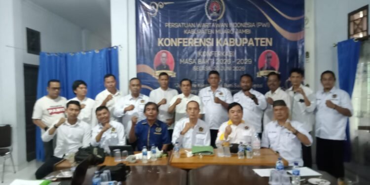 Aklamasi, Mustopa Kembali Pimpin PWI Kabupaten Muaro Jambi