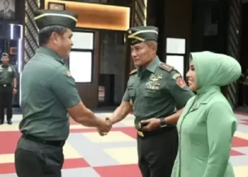 Mantan Pangdam IV/Diponegoro Letjen TNI Widi Prasetijono Dituntut 10 Tahun Bui dan Terancam Dipecat